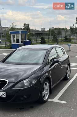 Хетчбек SEAT Leon 2006 в Києві