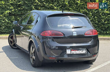 Хэтчбек SEAT Leon 2006 в 