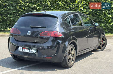 Хэтчбек SEAT Leon 2006 в 