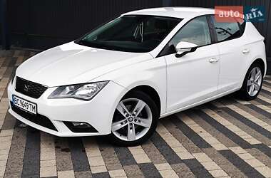 Хэтчбек SEAT Leon 2013 в 