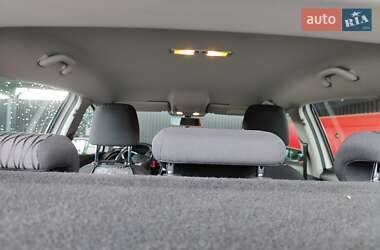 Хэтчбек SEAT Leon 2013 в 