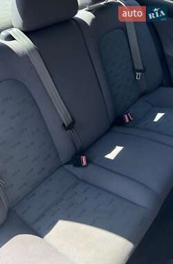 Хэтчбек SEAT Leon 2002 в 