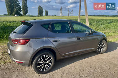 Хэтчбек SEAT Leon 2014 в 
