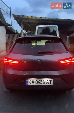 Хэтчбек SEAT Leon 2014 в 