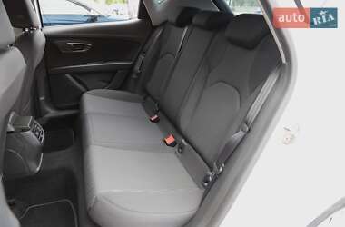 Хэтчбек SEAT Leon 2015 в 