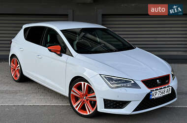 Хэтчбек SEAT Leon 2016 в 