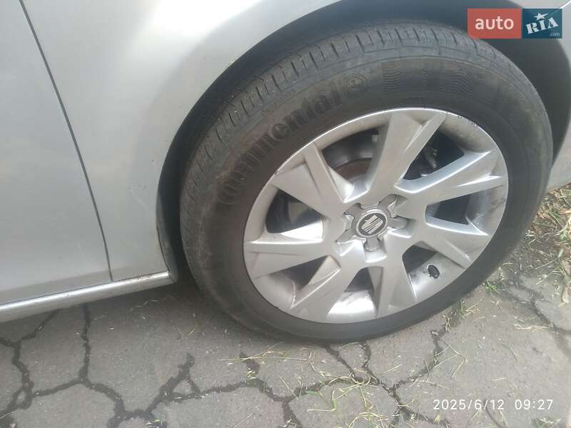 Хэтчбек SEAT Leon 2007 в Кривом Роге