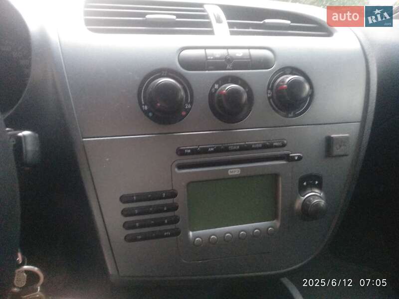 Хэтчбек SEAT Leon 2007 в Кривом Роге