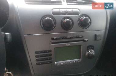 Хэтчбек SEAT Leon 2007 в 