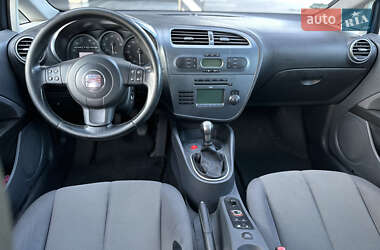 Хэтчбек SEAT Leon 2006 в 