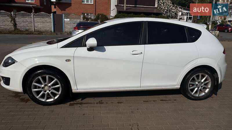 Хэтчбек SEAT Leon 2010 в Виннице фото 6 Хэтчбек SEAT Leon 2010 в Виннице