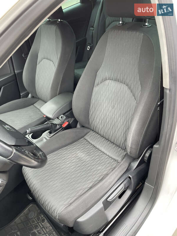 Универсал SEAT Leon 2014 в Киеве фото 21 Универсал SEAT Leon 2014 в Киеве