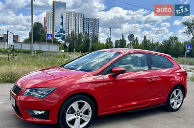 Хэтчбек SEAT Leon 2013 в 