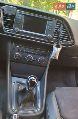 Хэтчбек SEAT Leon 2013 в 