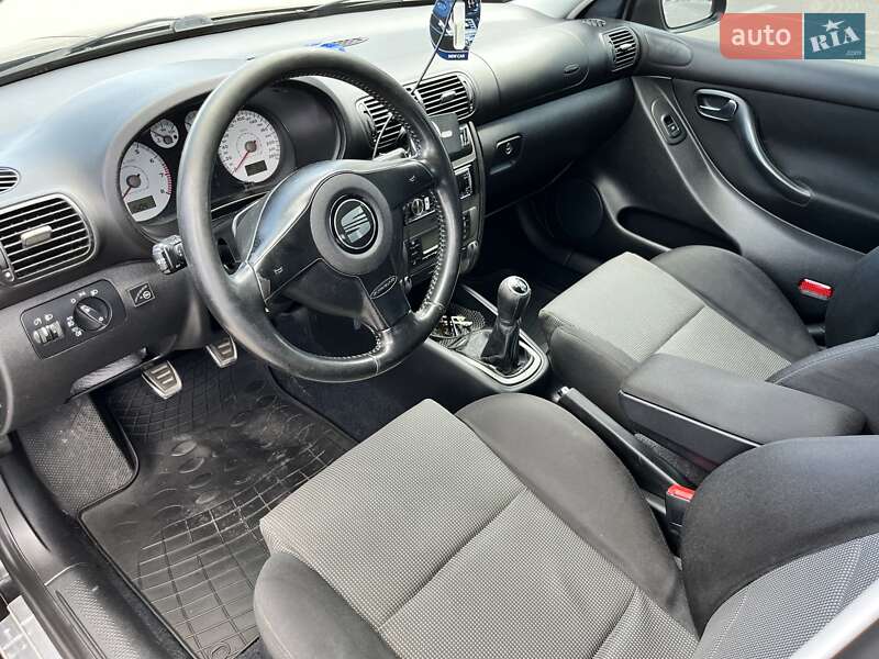 Хэтчбек SEAT Leon 2005 в Киеве фото 9 Хэтчбек SEAT Leon 2005 в Киеве