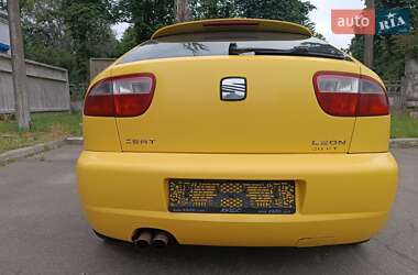 Хетчбек SEAT Leon 2004 в 