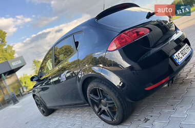 Хэтчбек SEAT Leon 2005 в 