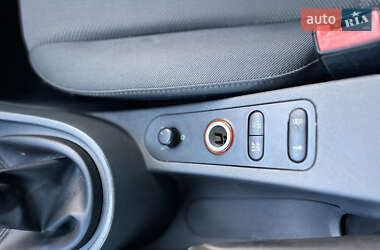 Хэтчбек SEAT Leon 2005 в 
