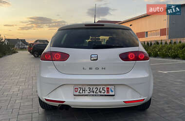 Хэтчбек SEAT Leon 2009 в 