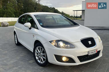 Хэтчбек SEAT Leon 2009 в 