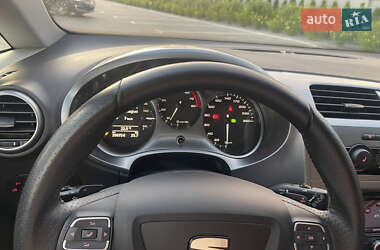 Хэтчбек SEAT Leon 2009 в 