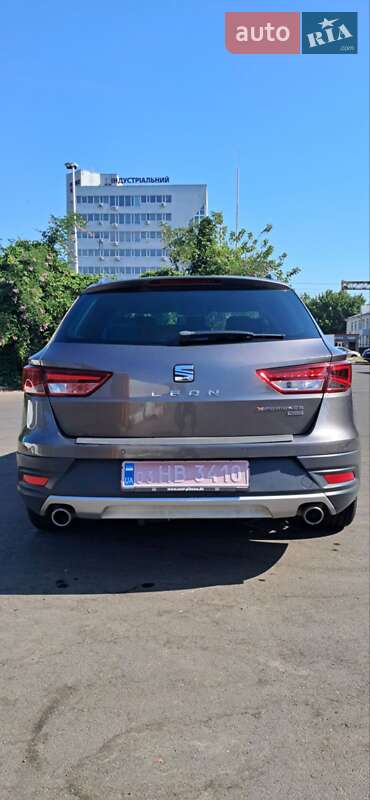 Универсал SEAT Leon 2015 в Киеве