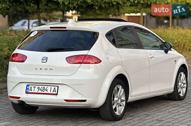 Хэтчбек SEAT Leon 2010 в 