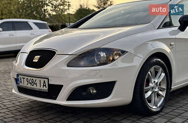 Хэтчбек SEAT Leon 2010 в 