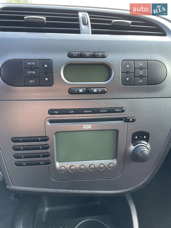 Хетчбек SEAT Leon 2007 в Луцьку