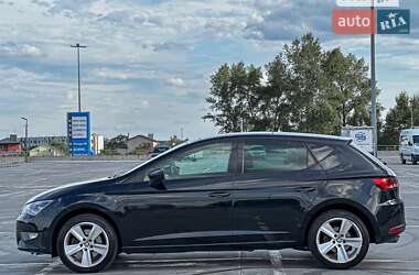 Хэтчбек SEAT Leon 2014 в 