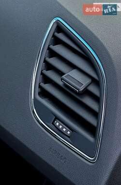 Хэтчбек SEAT Leon 2014 в 