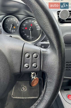Хэтчбек SEAT Leon 2008 в 