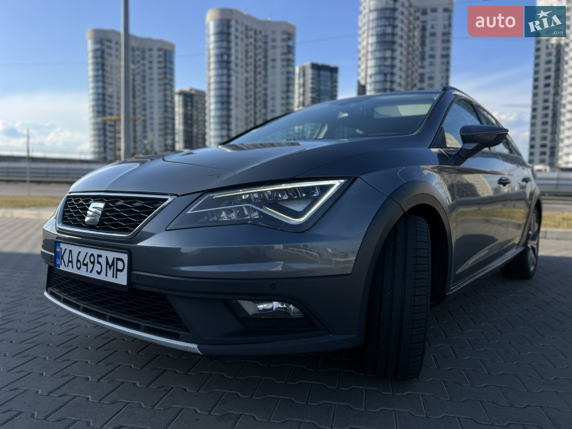 2015 SEAT Leon - мініатюра 2