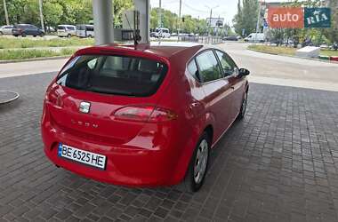 Хэтчбек SEAT Leon 2005 в 