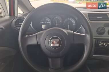 Хэтчбек SEAT Leon 2005 в 