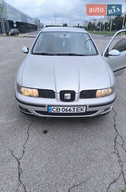Хэтчбек SEAT Leon 2003 в Чернигове