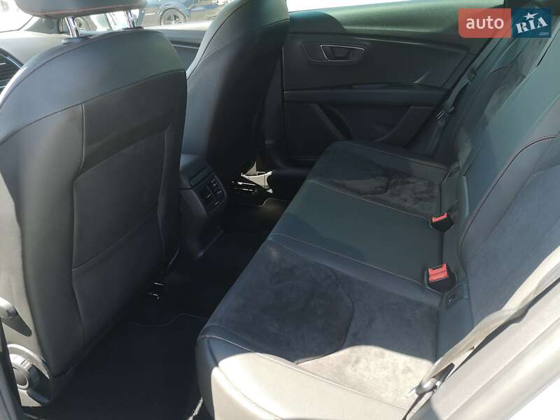Универсал SEAT Leon 2017 в Калуше