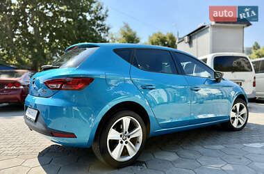 Хэтчбек SEAT Leon 2014 в 
