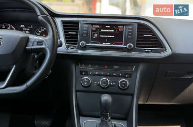 Хэтчбек SEAT Leon 2014 в 