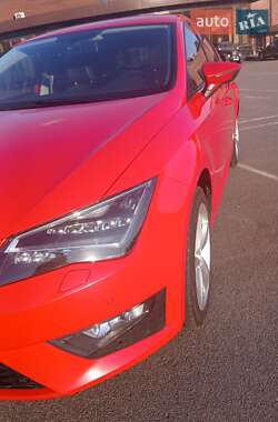 Хэтчбек SEAT Leon 2014 в 