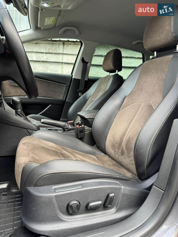 Универсал SEAT Leon 2016 в Киеве