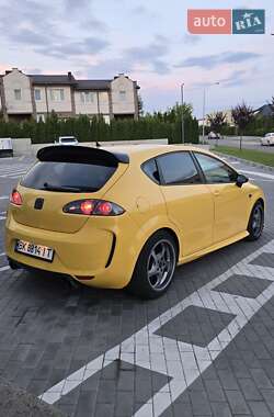 Хэтчбек SEAT Leon 2007 в 