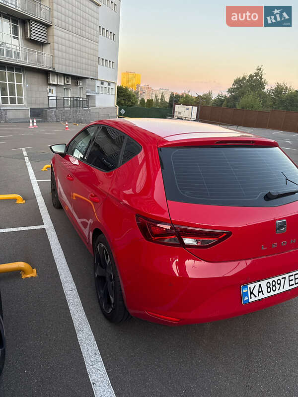 Хетчбек SEAT Leon 2013 в Києві