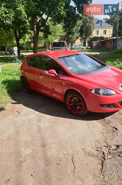 Хэтчбек SEAT Leon 2008 в 