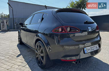 Хэтчбек SEAT Leon 2007 в Одессе