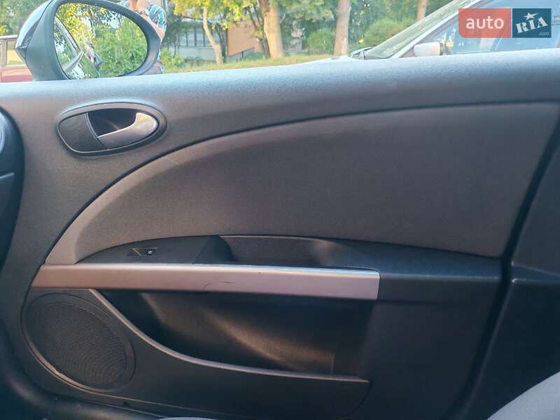 Хэтчбек SEAT Leon 2011 в Тернополе фото 11 Хэтчбек SEAT Leon 2011 в Тернополе