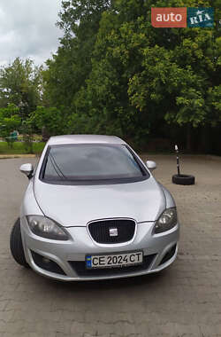 Хэтчбек SEAT Leon 2012 в Черновцах