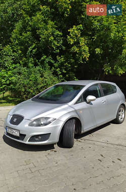 Хэтчбек SEAT Leon 2012 в Черновцах
