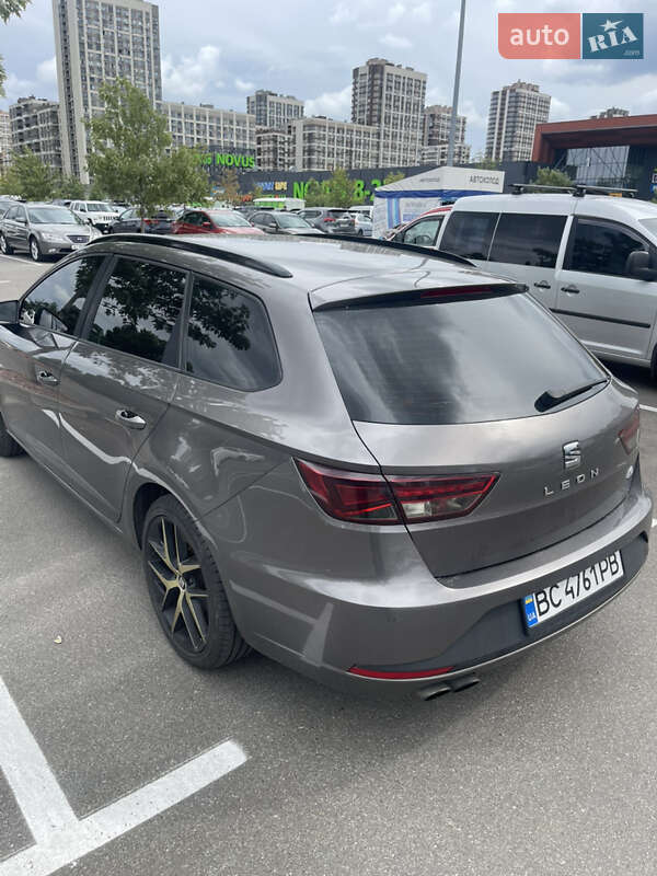 Универсал SEAT Leon 2013 в Киеве
