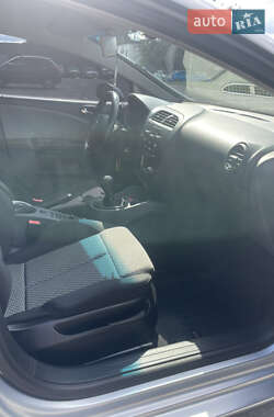 Хэтчбек SEAT Leon 2007 в 